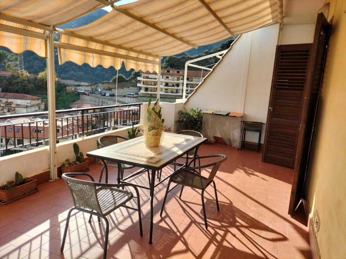 Casa Vacanza Da Rosa Letojanni Exteriér fotografie