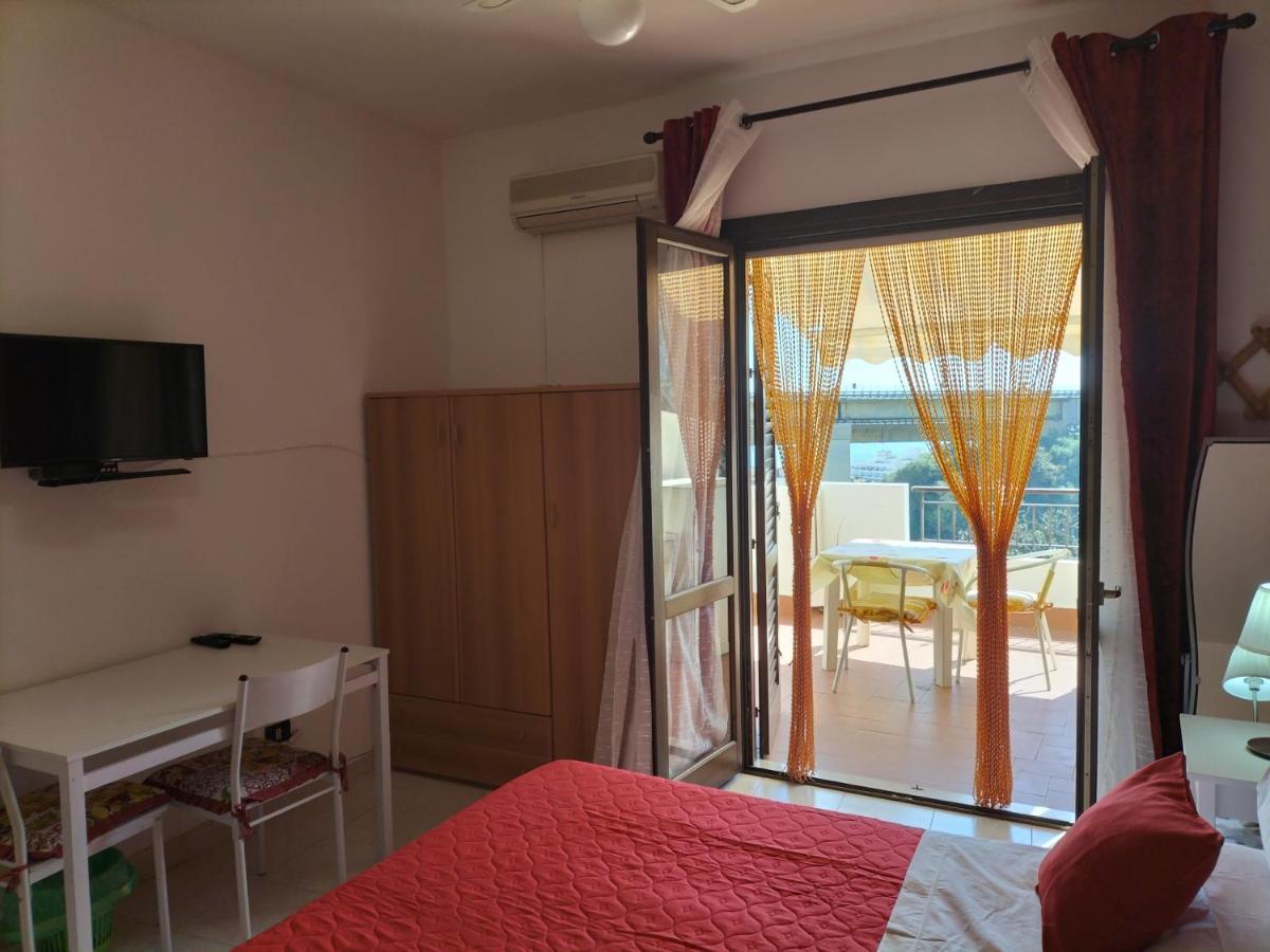 Casa Vacanza Da Rosa Letojanni Exteriér fotografie