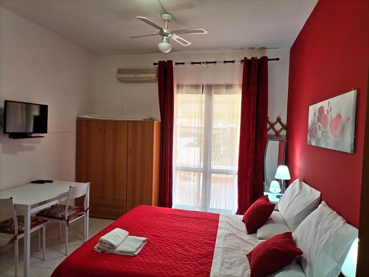 Casa Vacanza Da Rosa Letojanni Exteriér fotografie