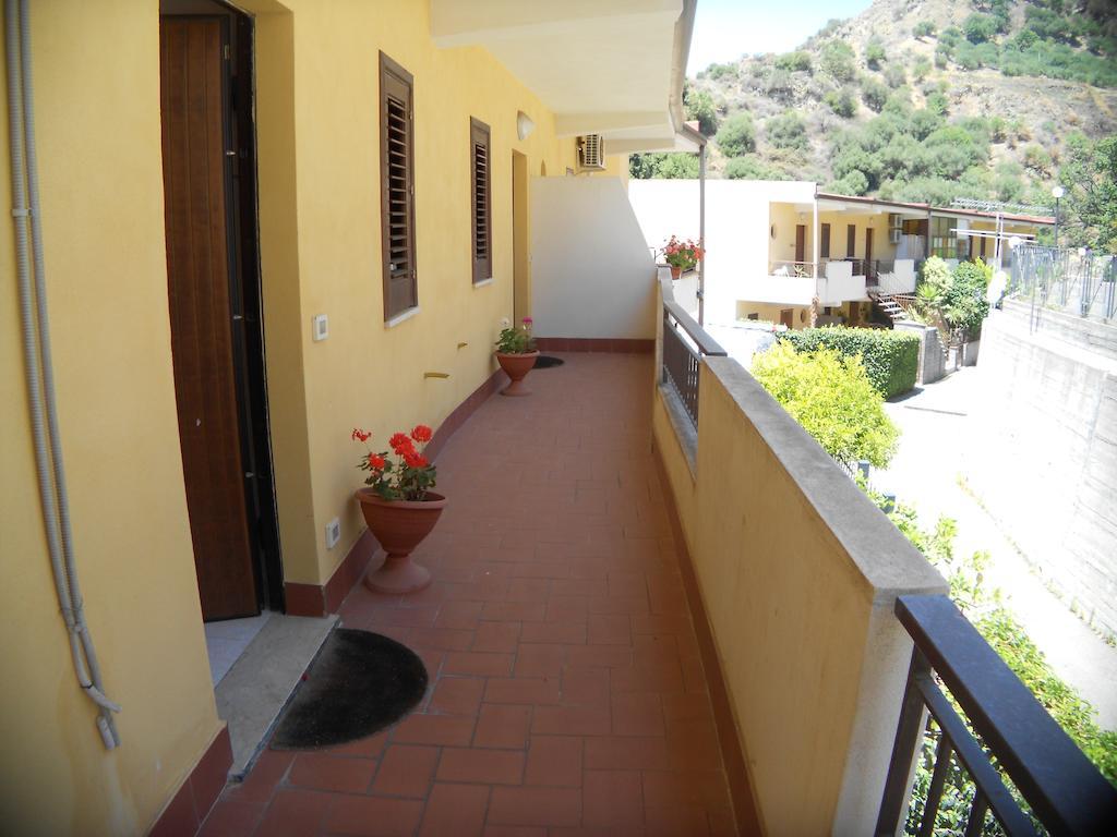 Casa Vacanza Da Rosa Letojanni Exteriér fotografie